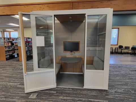 Image of meeting booth. 